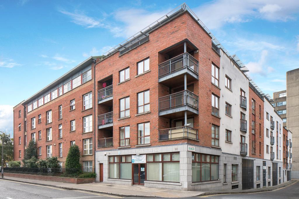 Spacious 2-Bedroom Apartment Near O'Connell St Dublin Exterior photo